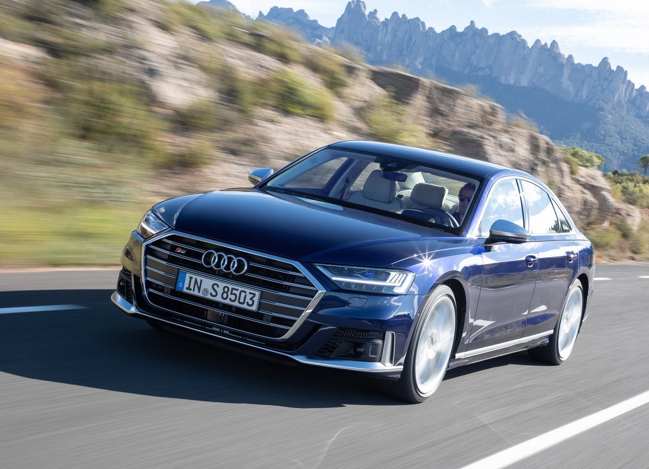 2020 - AUDI S8, foto 16