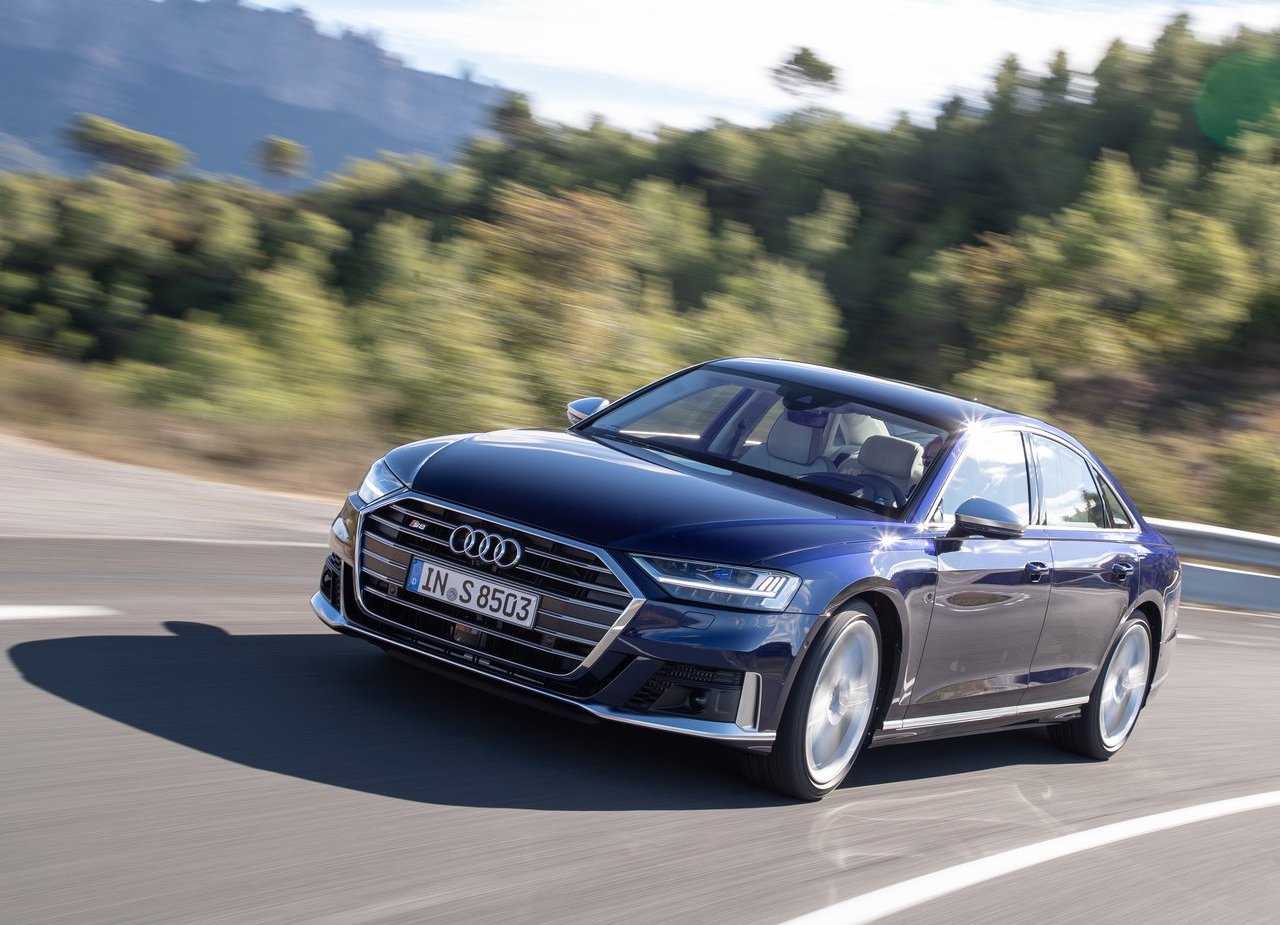 2020 - AUDI S8, foto 17