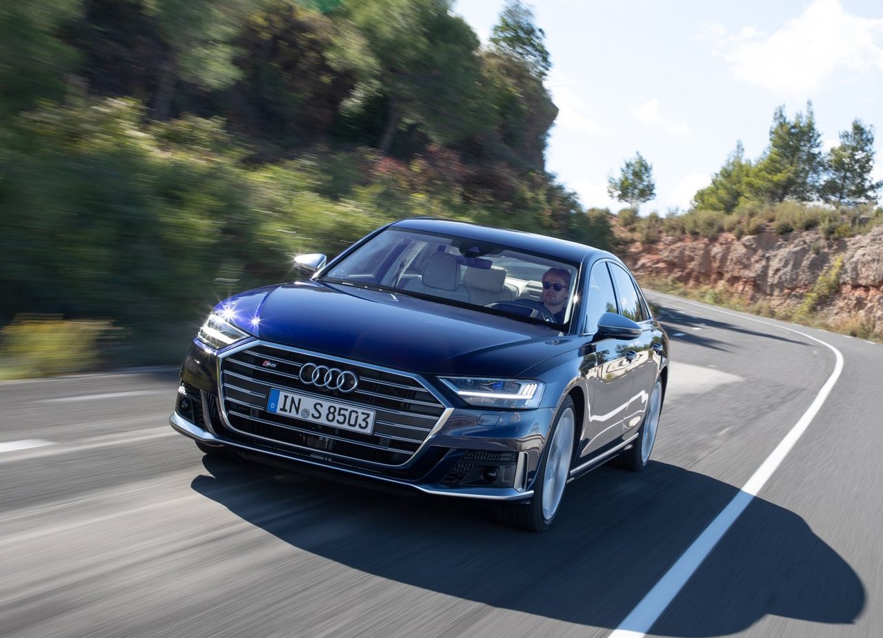 2020 - AUDI S8, foto 18