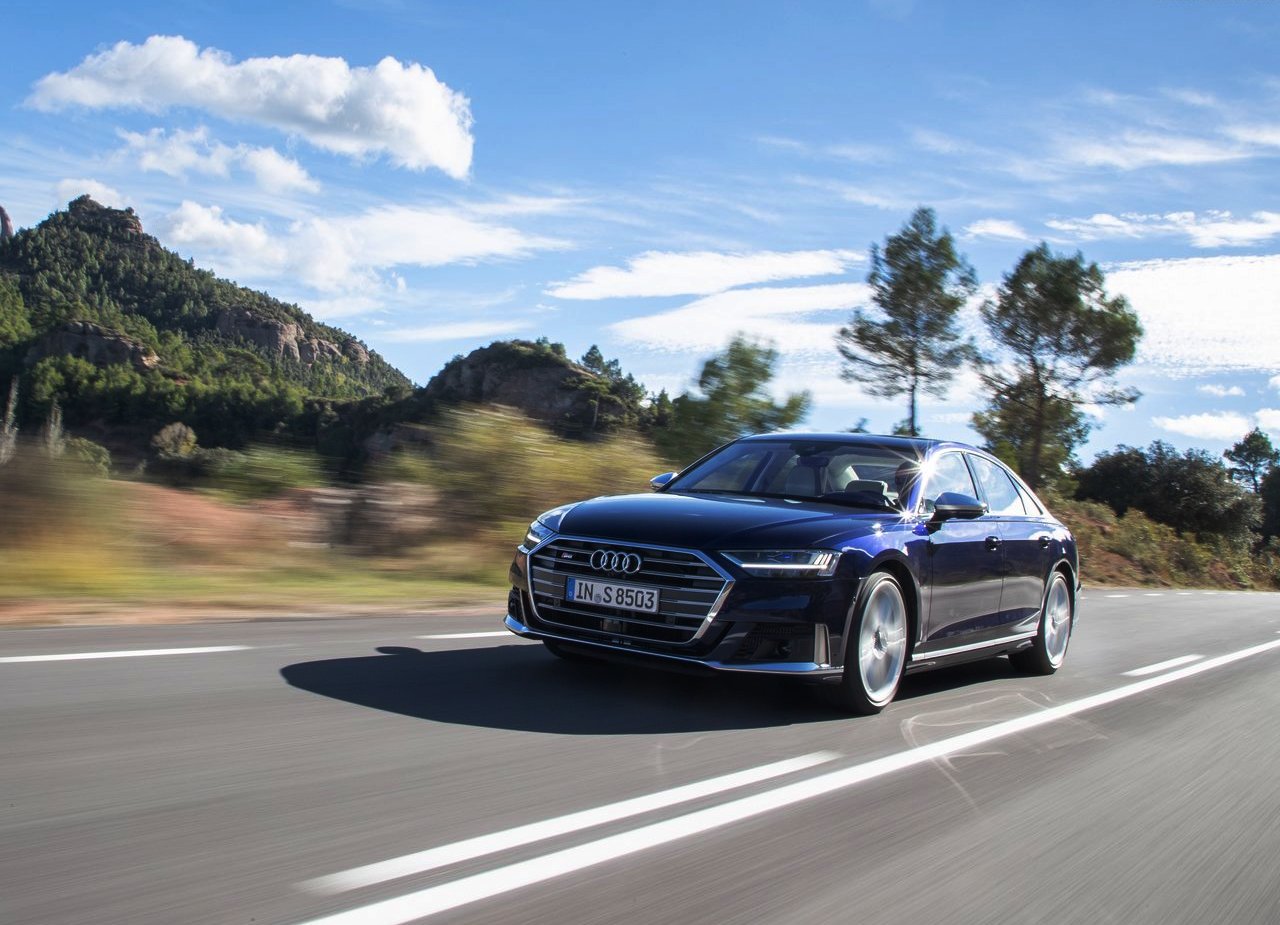 2020 - AUDI S8, foto 23