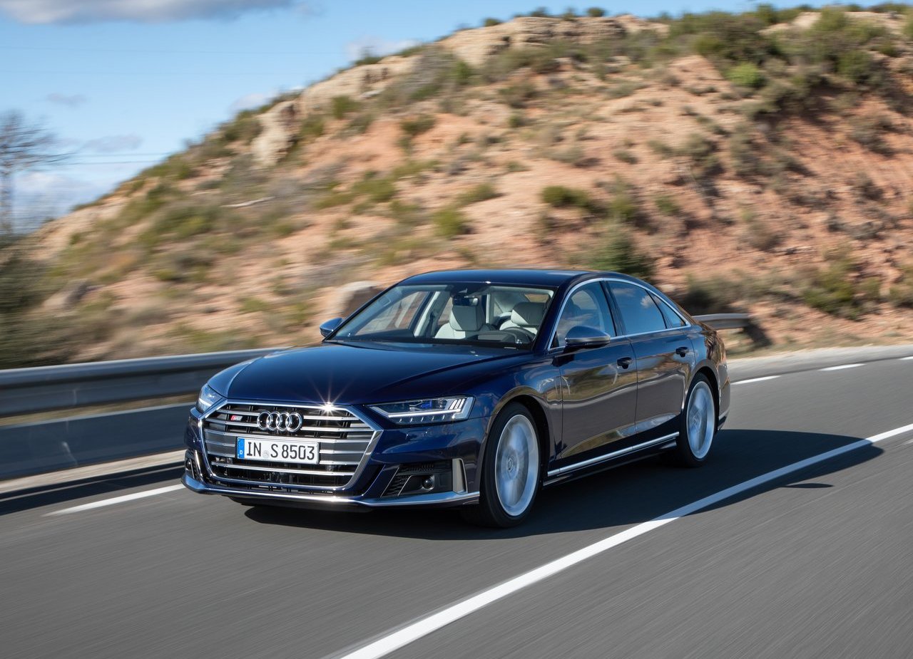 2020 - AUDI S8, foto 25