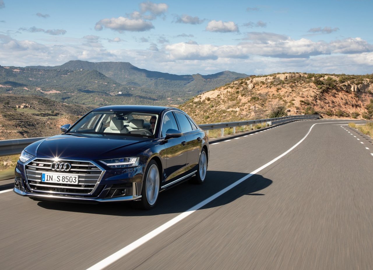 2020 - AUDI S8, foto 26