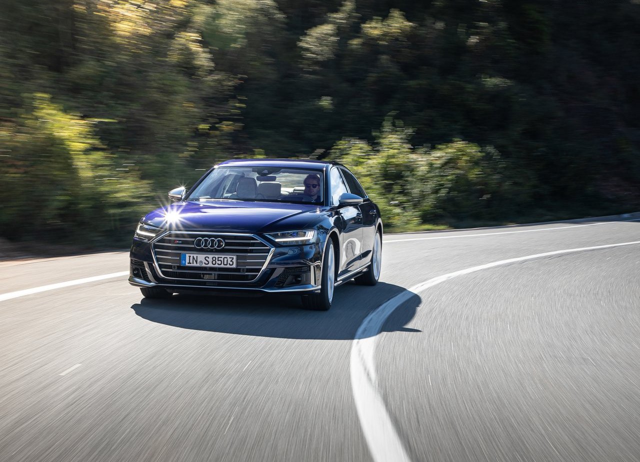 2020 - AUDI S8, foto 27