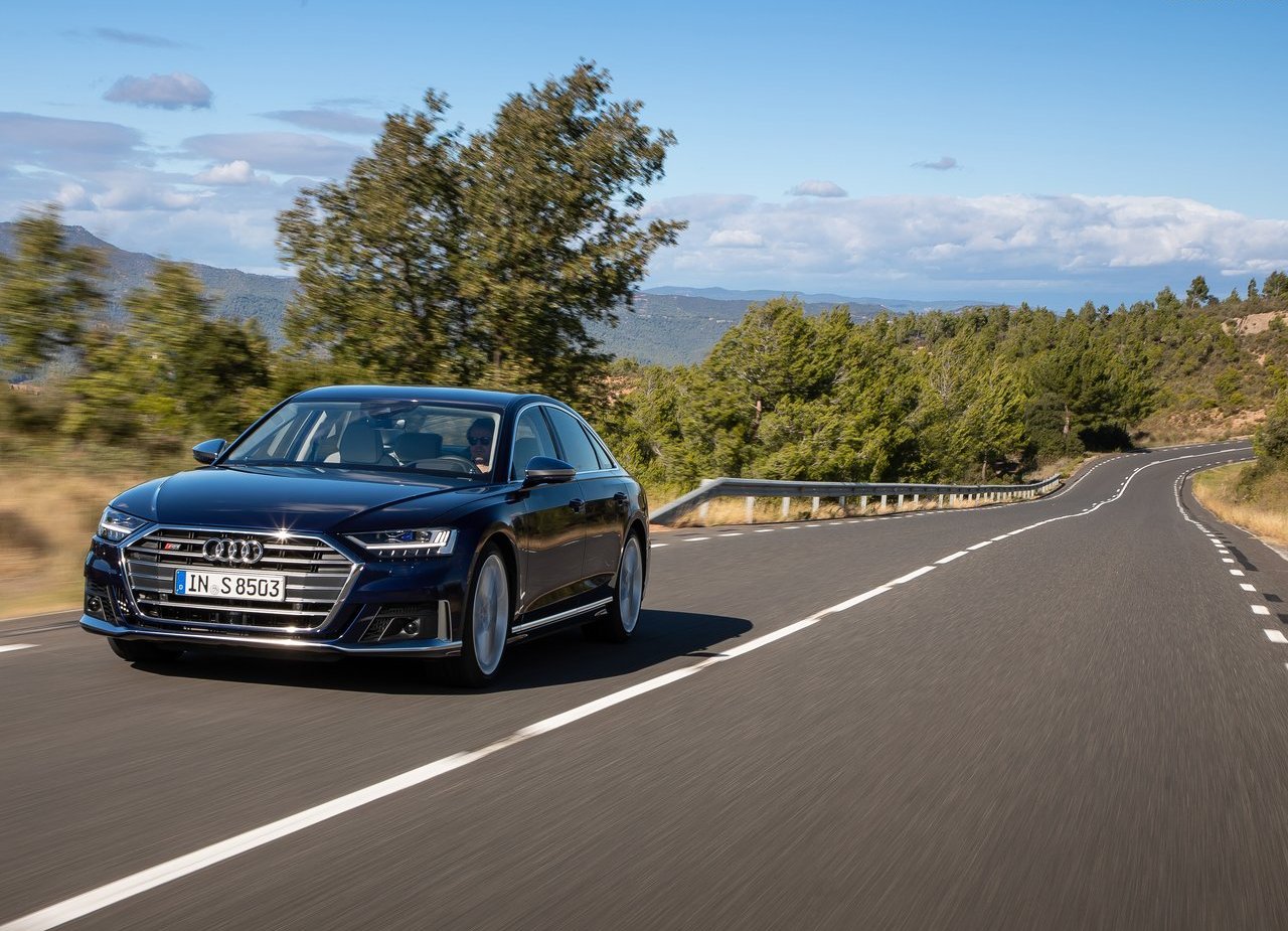 2020 - AUDI S8, foto 34