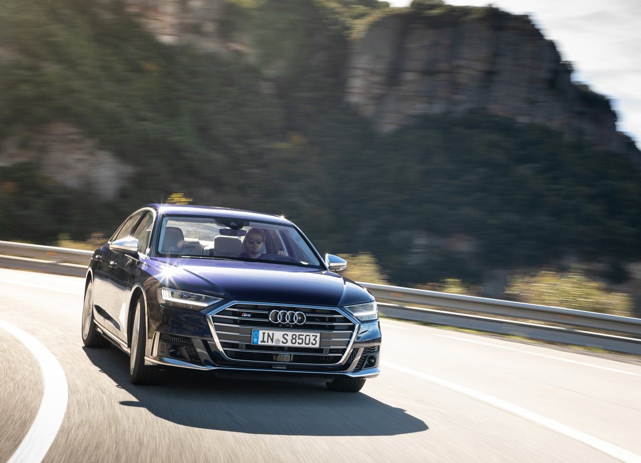 2020 - AUDI S8, foto 36
