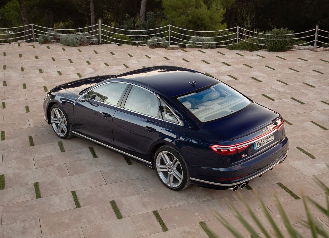2020 - AUDI S8, foto 40