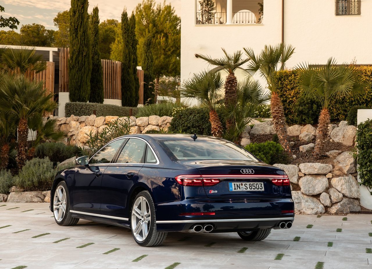 2020 - AUDI S8, foto 41