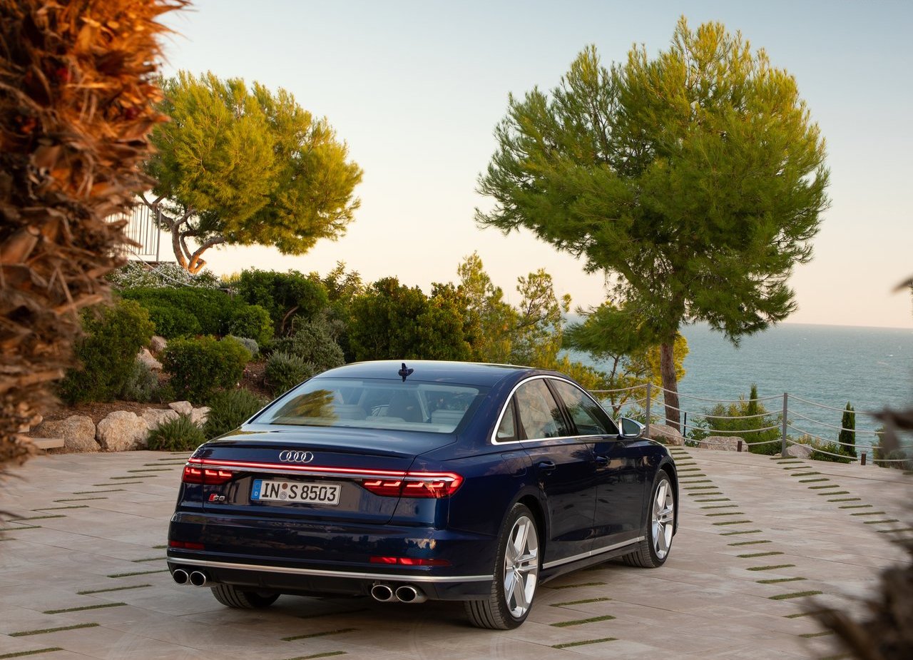 2020 - AUDI S8, foto 44
