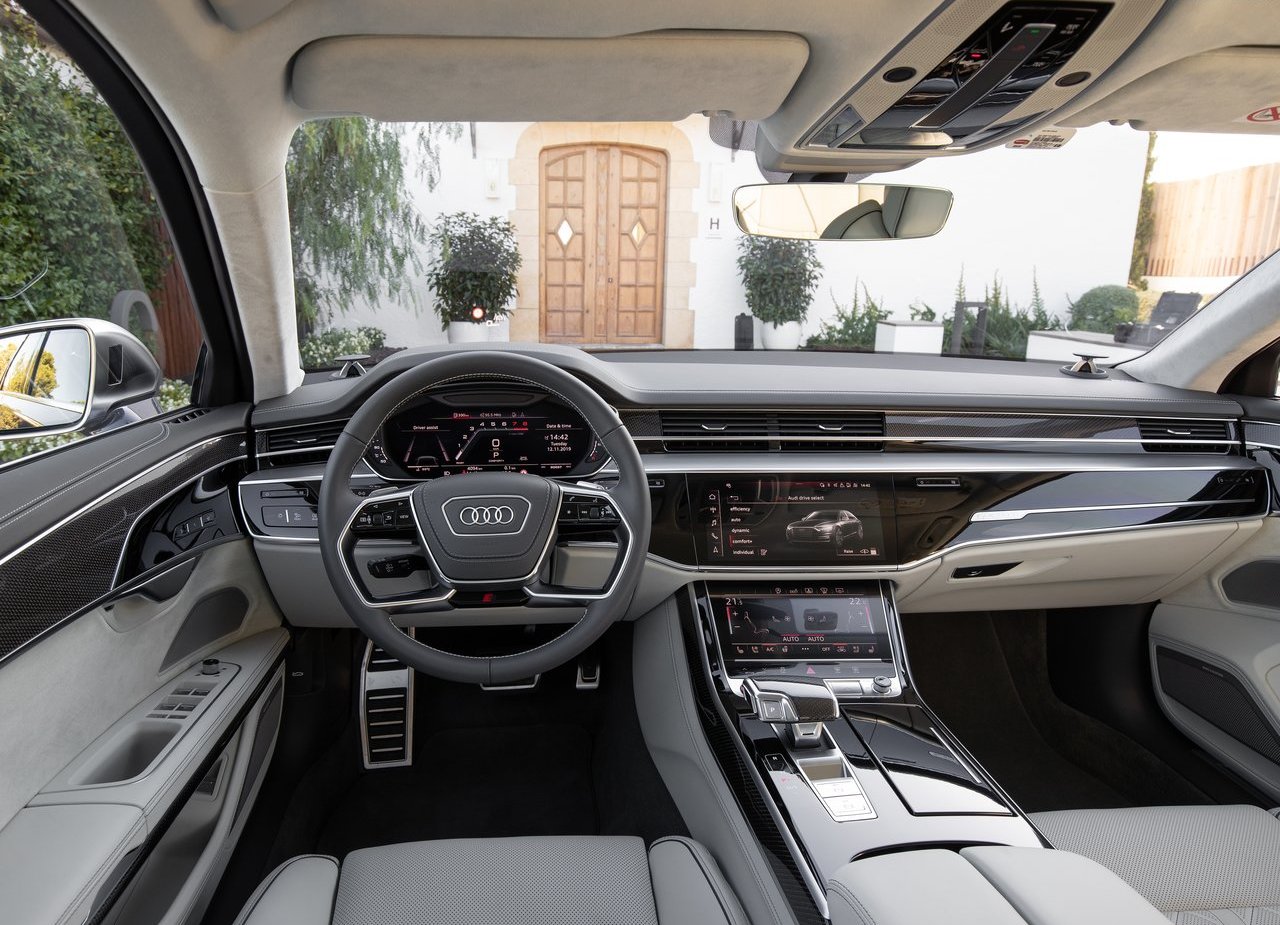 2020 - AUDI S8, foto 58