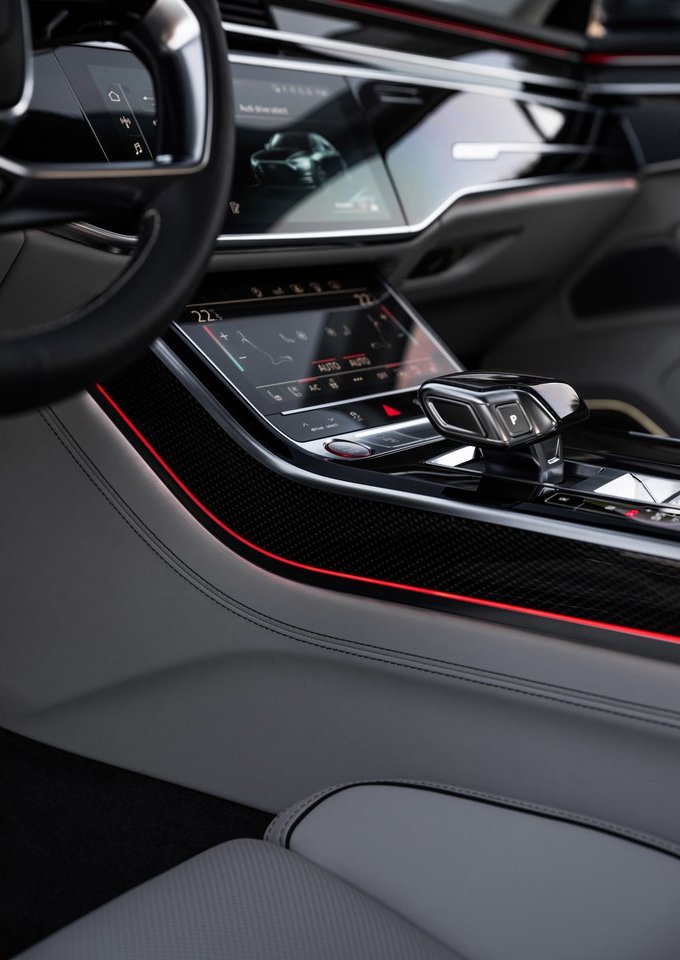 2020 - AUDI S8, foto 81