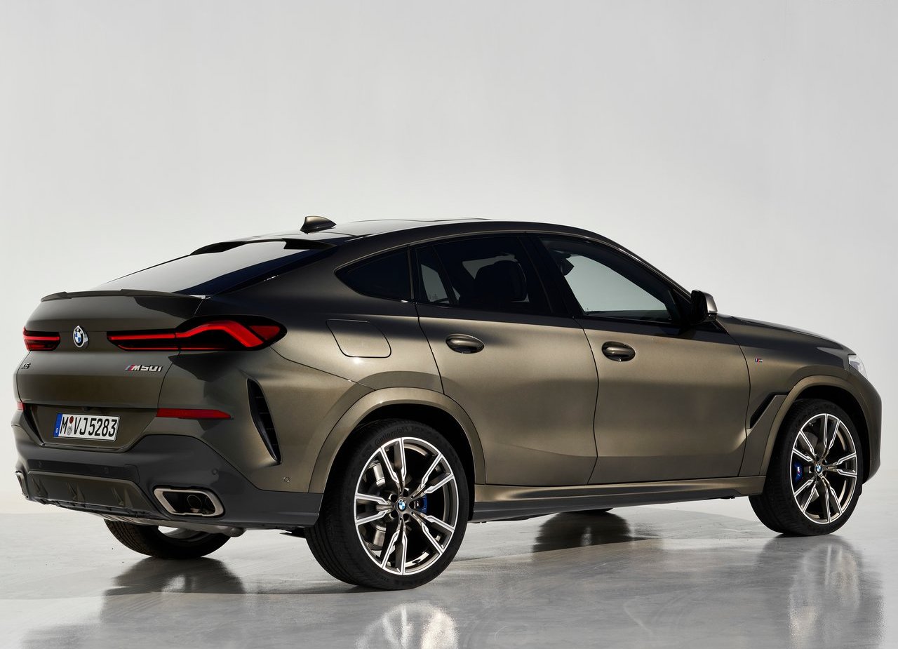 BMW X6 M50i, foto 22