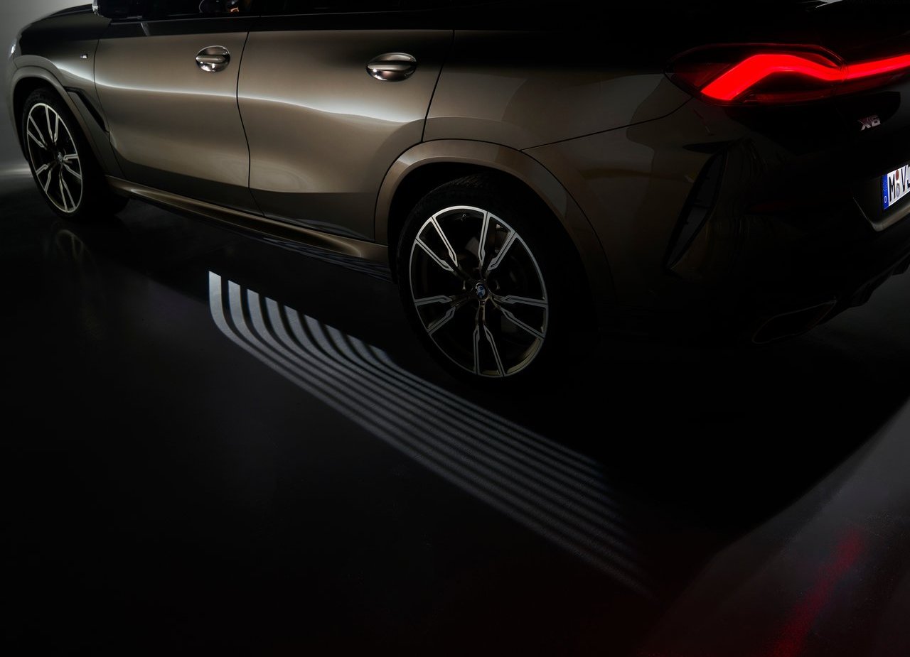 BMW X6 M50i, foto 40