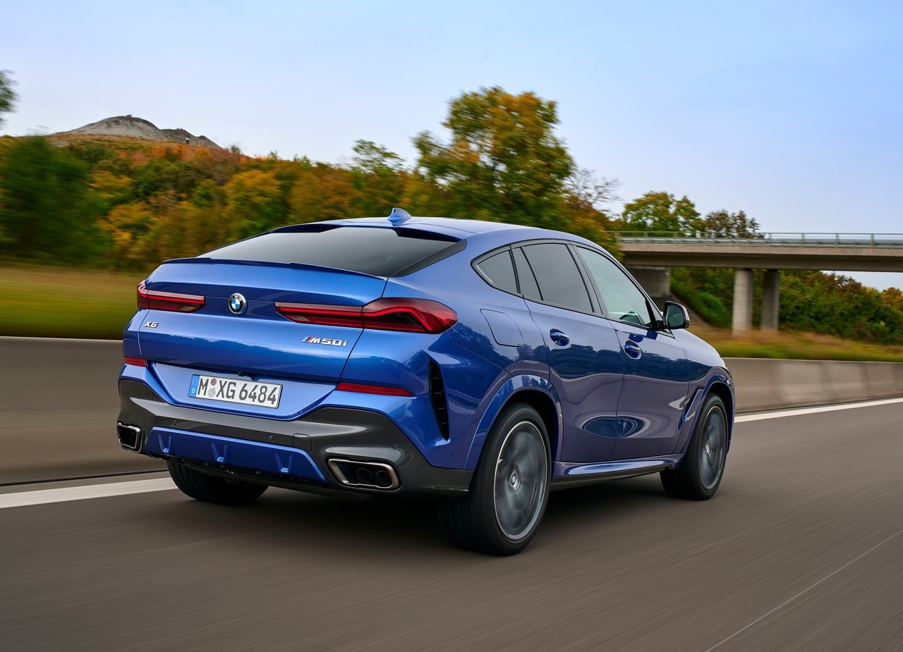 BMW X6 M50i, foto 103