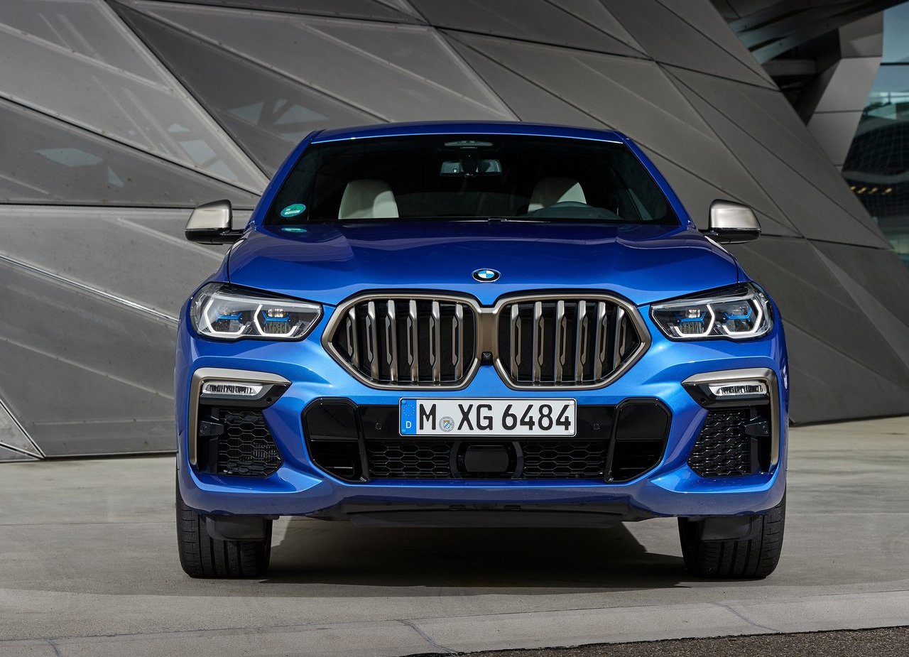 BMW X6 M50i, foto 108