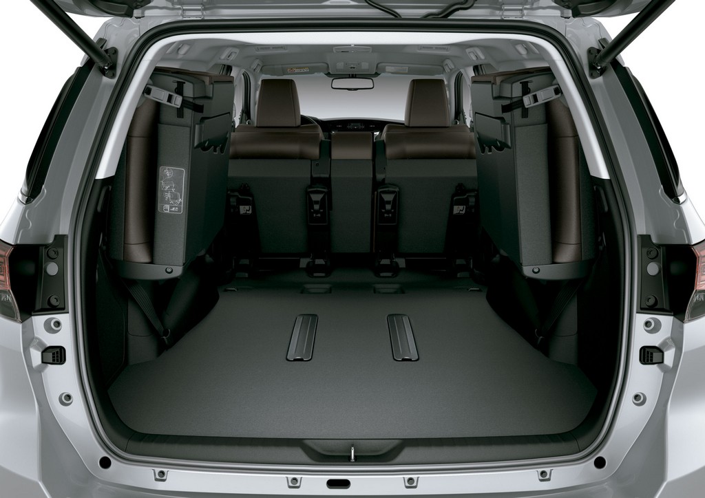 TOYOTA HILUX & SW4, foto 43