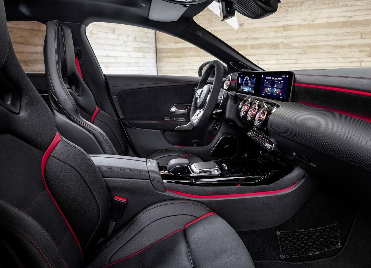 MERCEDES-AMG CLA 45 SHOOTING BRAKE, foto 29