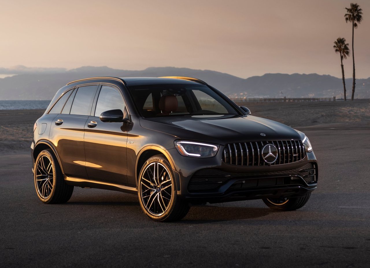 2020 - MERCEDES-AMG GLC 43, foto 2