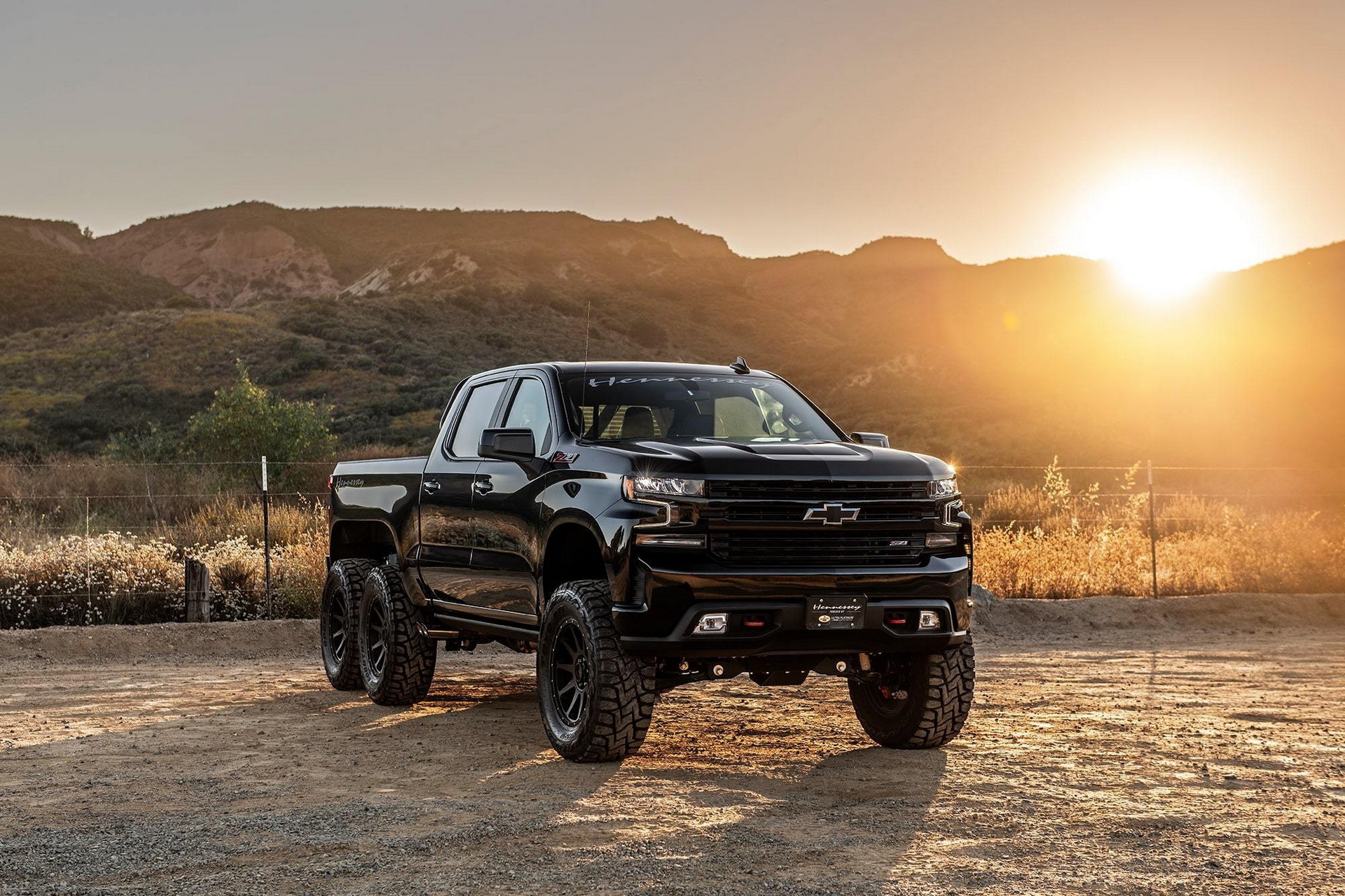 CHEVROLET SILVERADO GOLIATH 6X6 BY HENNESSEY, foto 3