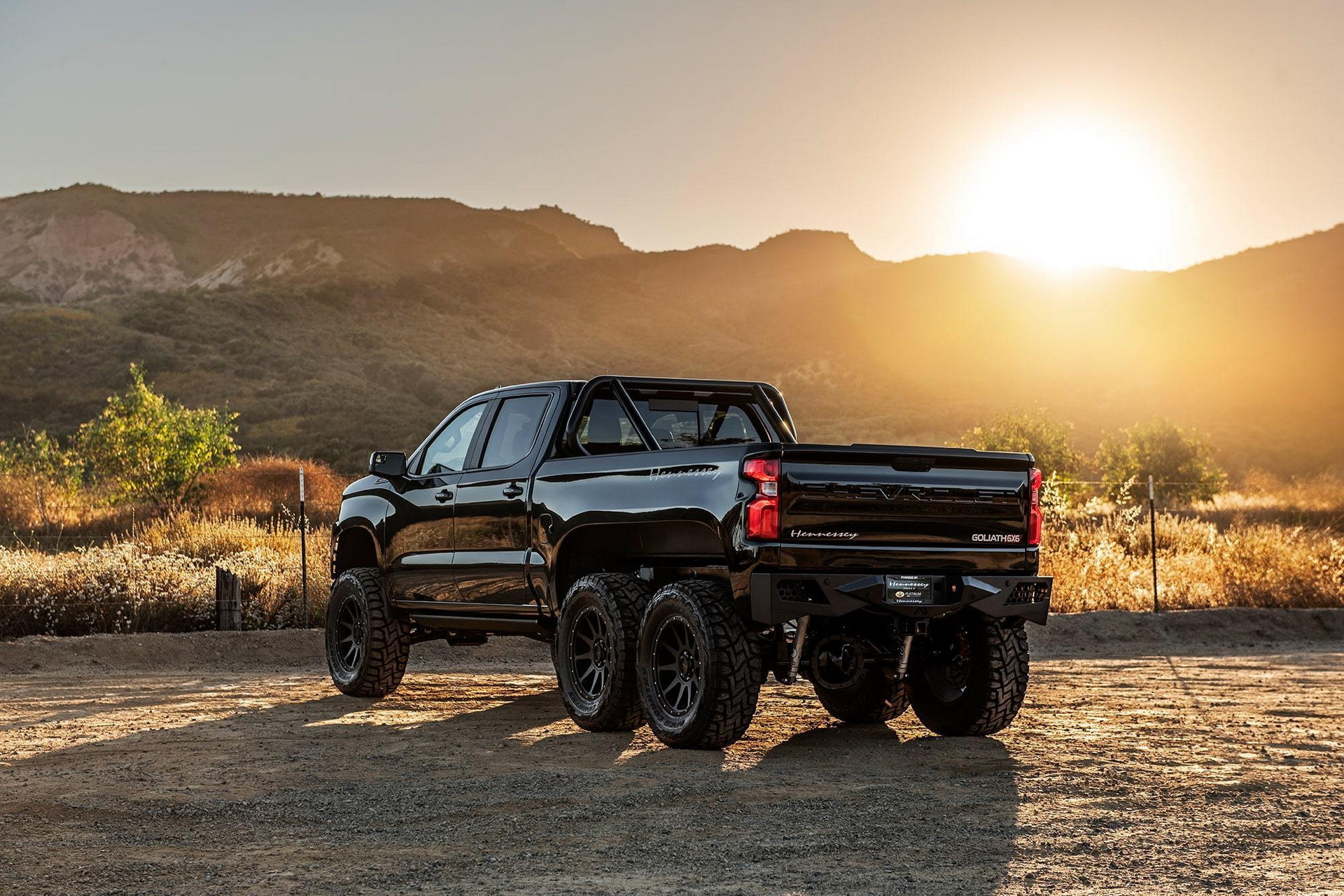 CHEVROLET SILVERADO GOLIATH 6X6 BY HENNESSEY, foto 4