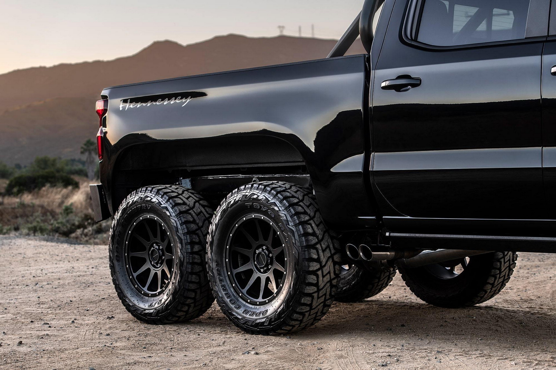 CHEVROLET SILVERADO GOLIATH 6X6 BY HENNESSEY, foto 5