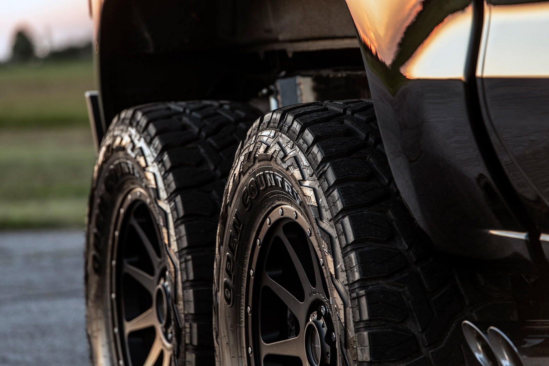 CHEVROLET SILVERADO GOLIATH 6X6 BY HENNESSEY, foto 6