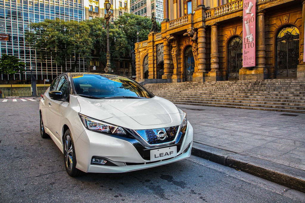 NISSAN LEAF, foto 32