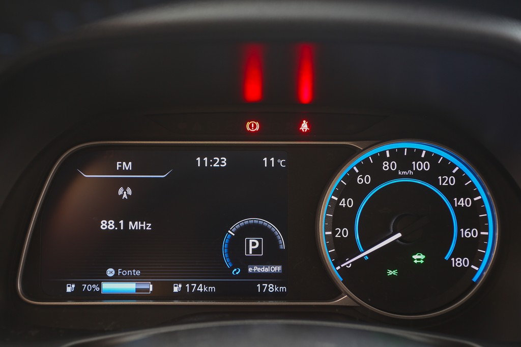 NISSAN LEAF, foto 101