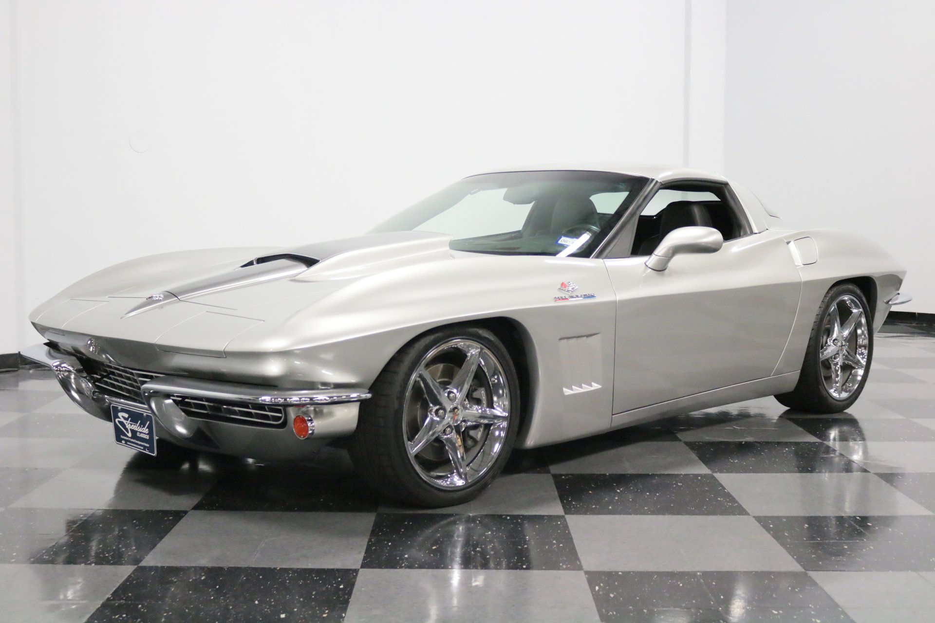 CHEVROLET CORVETTE C2 BY KARL KUSTOMS, foto 1
