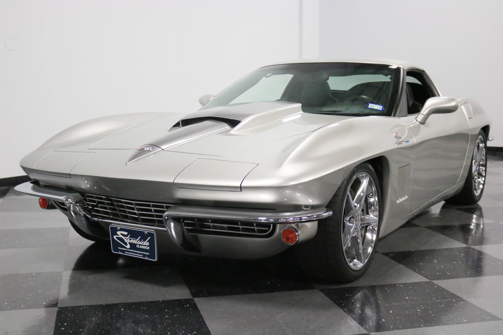 CHEVROLET CORVETTE C2 BY KARL KUSTOMS, foto 16