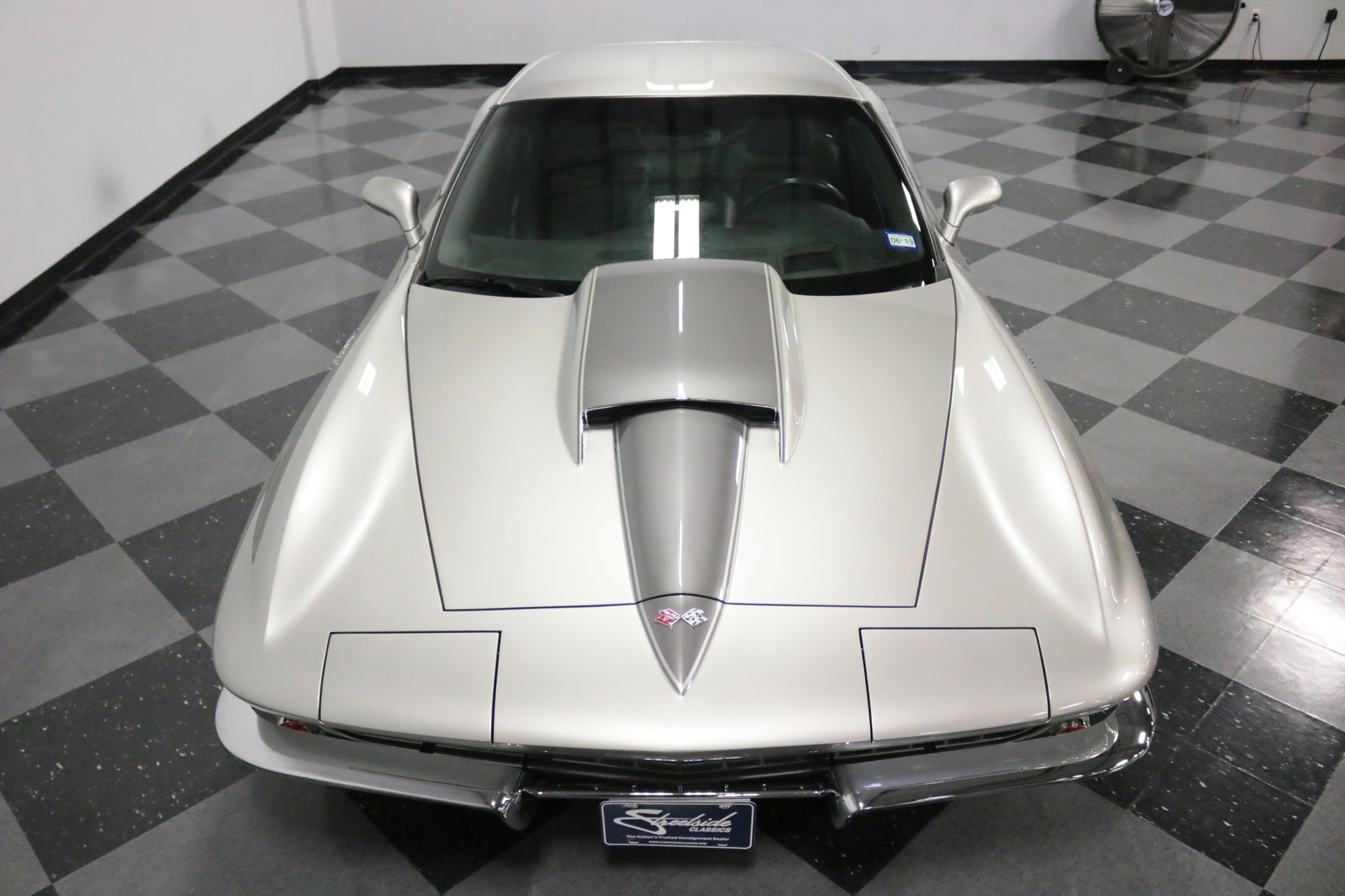 CHEVROLET CORVETTE C2 BY KARL KUSTOMS, foto 18