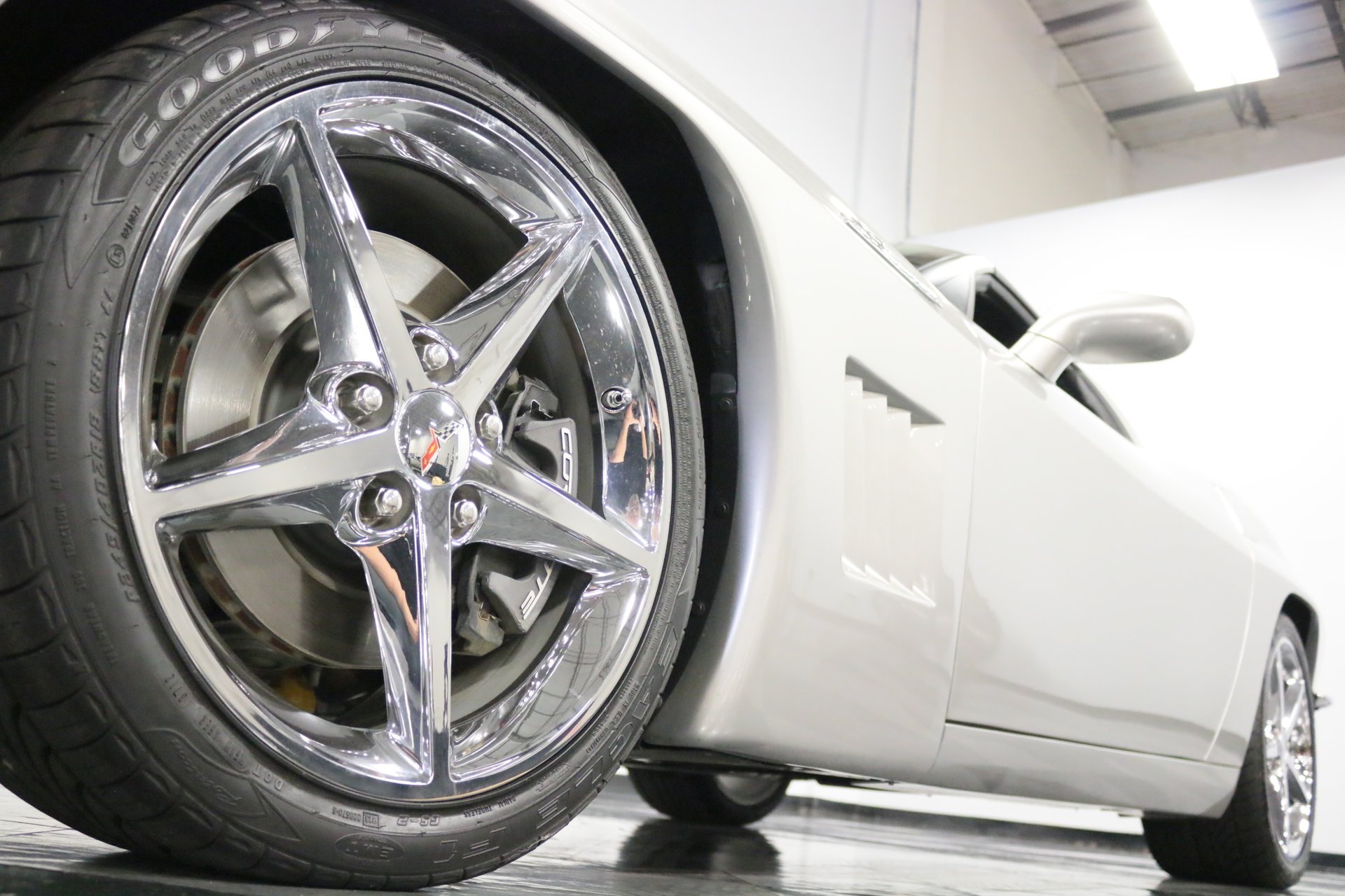 CHEVROLET CORVETTE C2 BY KARL KUSTOMS, foto 20