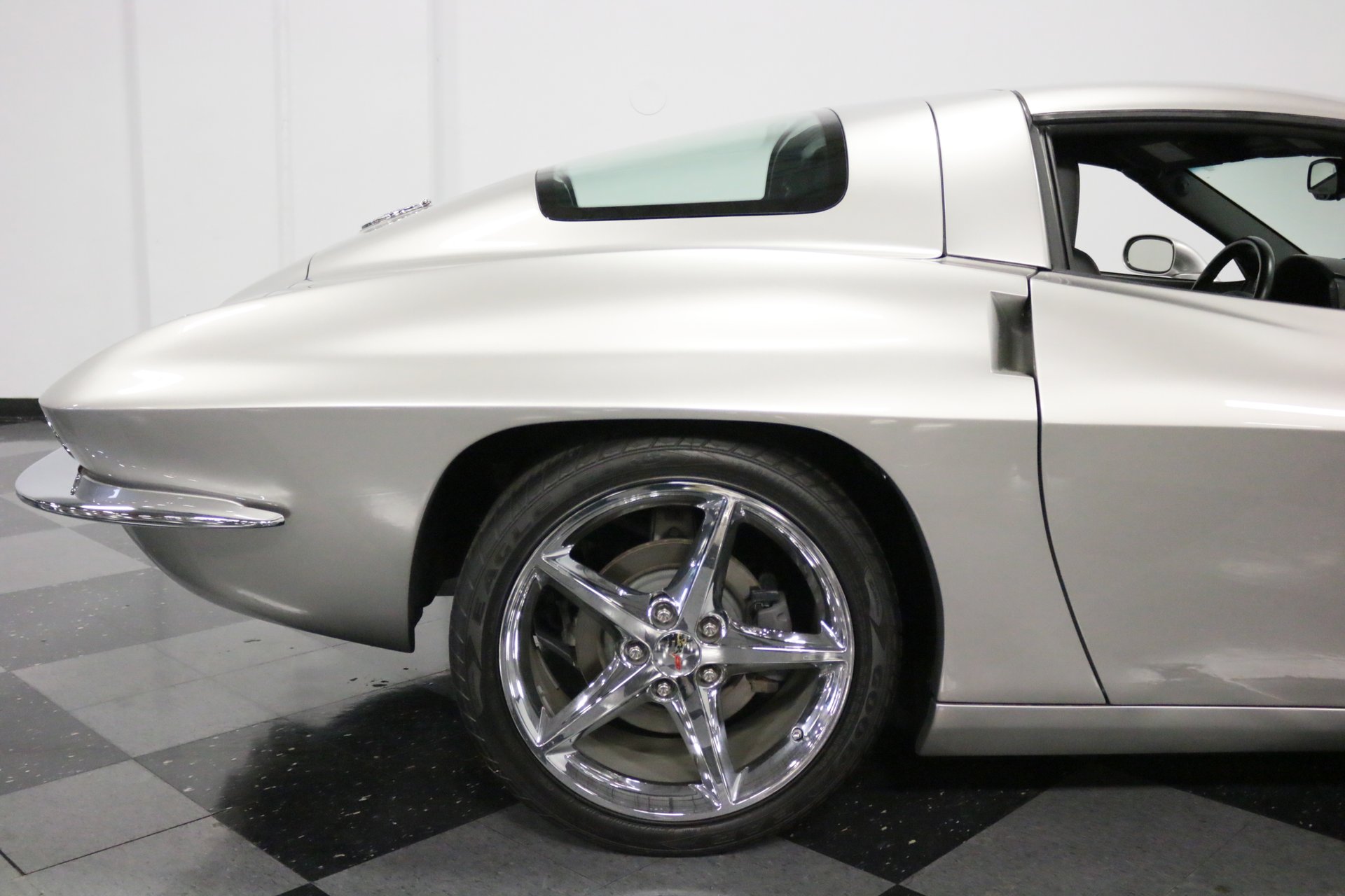 CHEVROLET CORVETTE C2 BY KARL KUSTOMS, foto 30