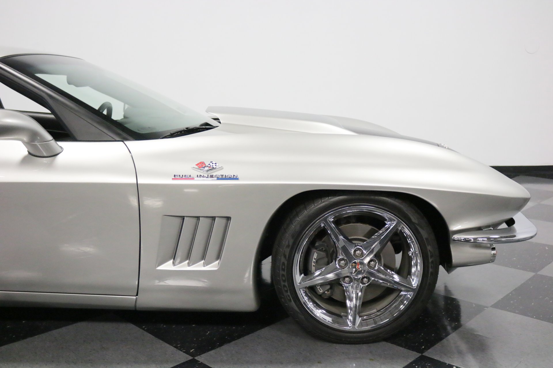 CHEVROLET CORVETTE C2 BY KARL KUSTOMS, foto 32