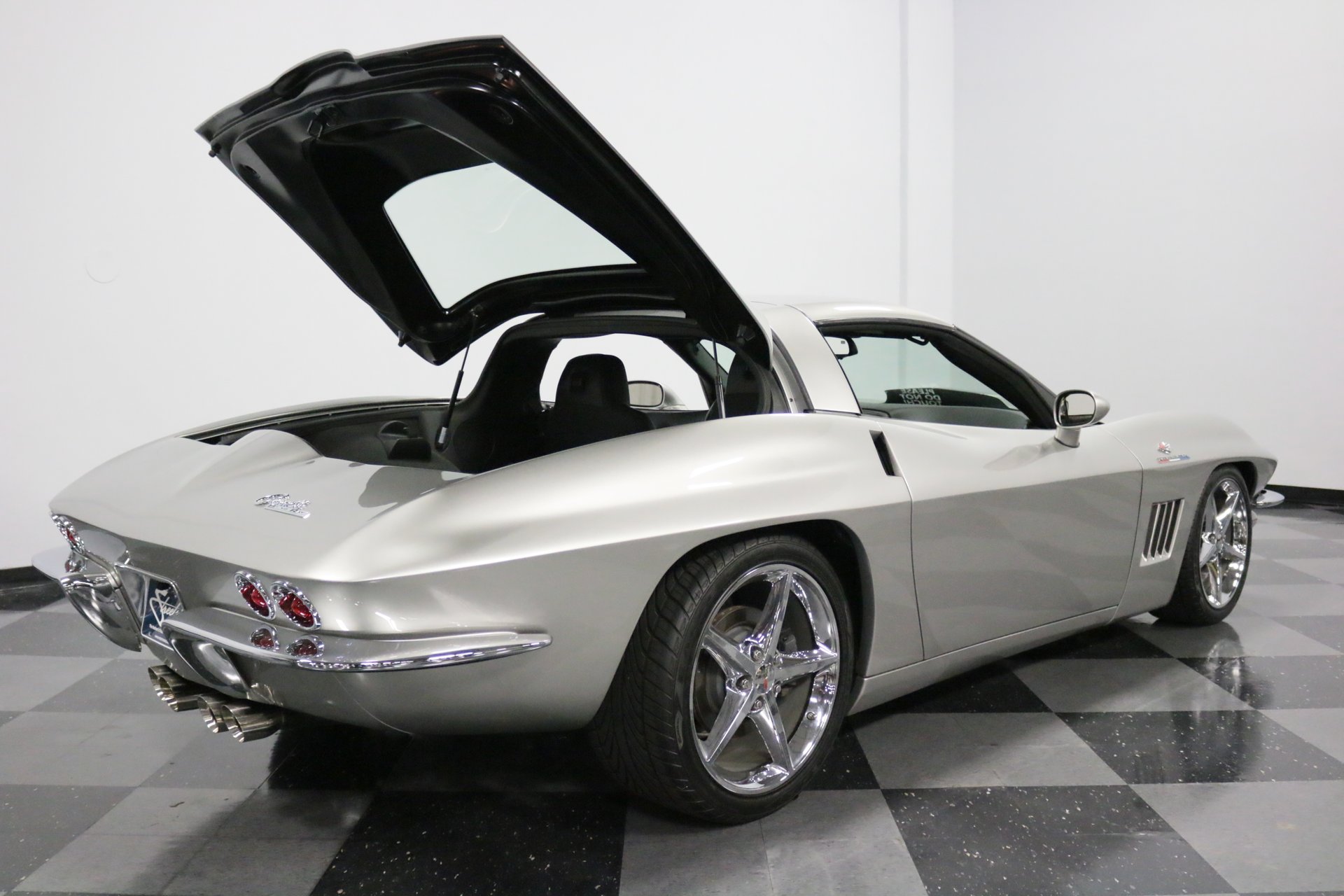 CHEVROLET CORVETTE C2 BY KARL KUSTOMS, foto 37
