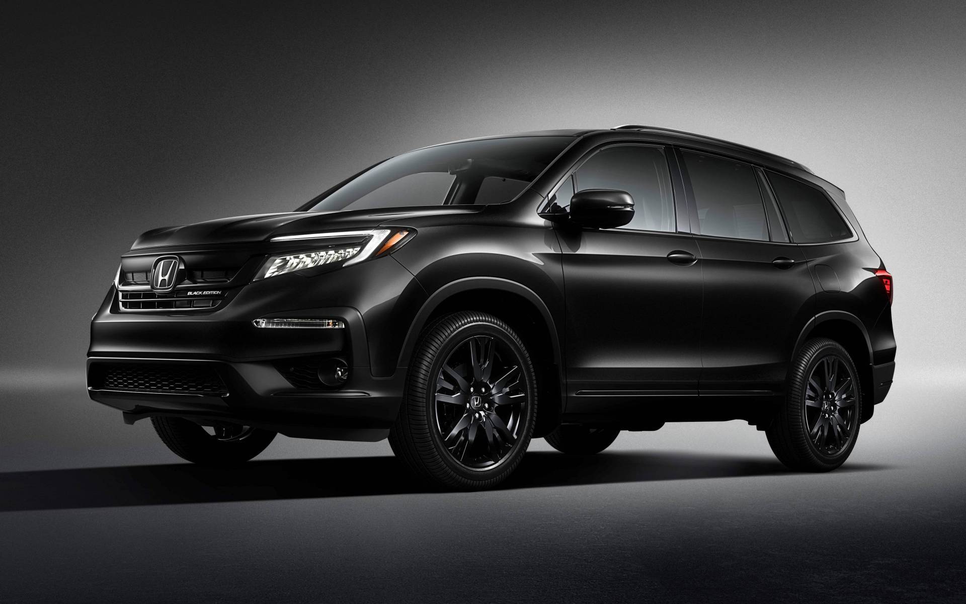 HONDA PILOT BLACK EDITION, foto 1
