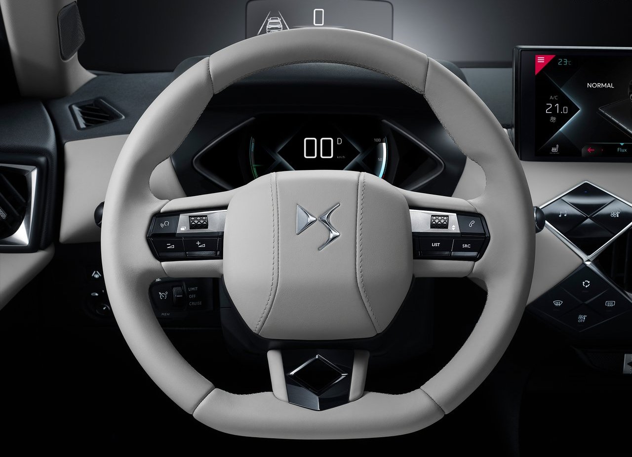2020 - DS 3 CROSSBACK E-TENSE, foto 31