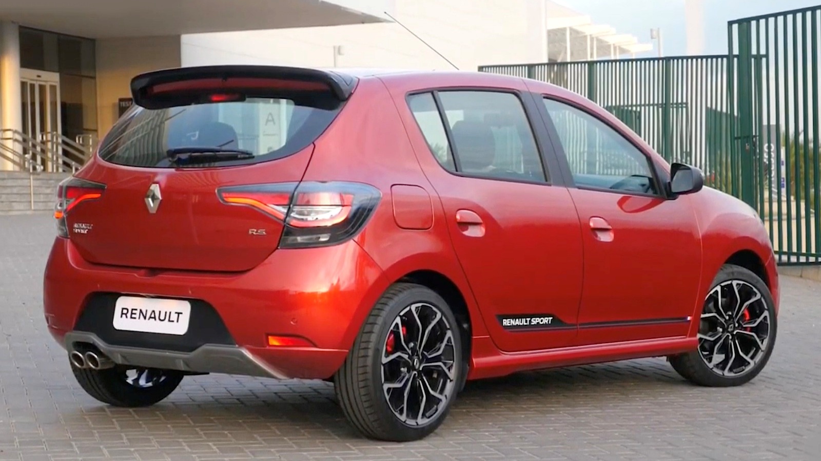 RENAULT SANDERO RS, foto 14
