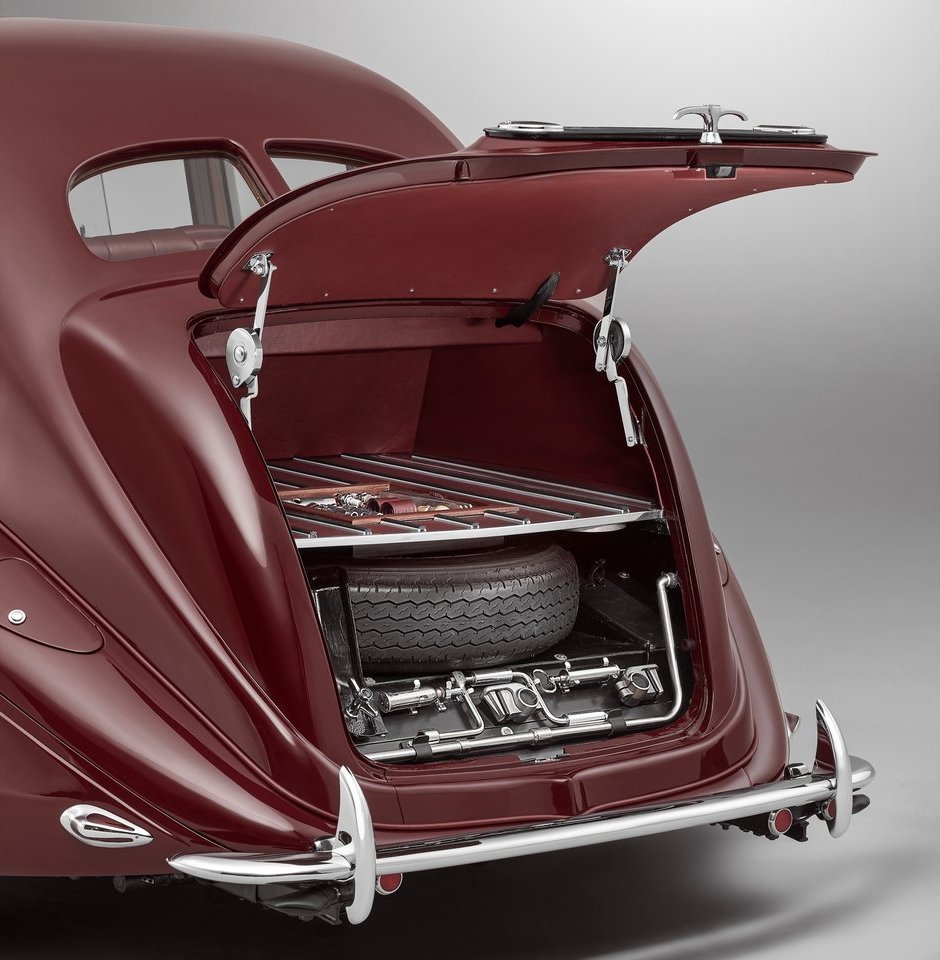 BENTLEY CORNICHE BY MULLINER, foto 11