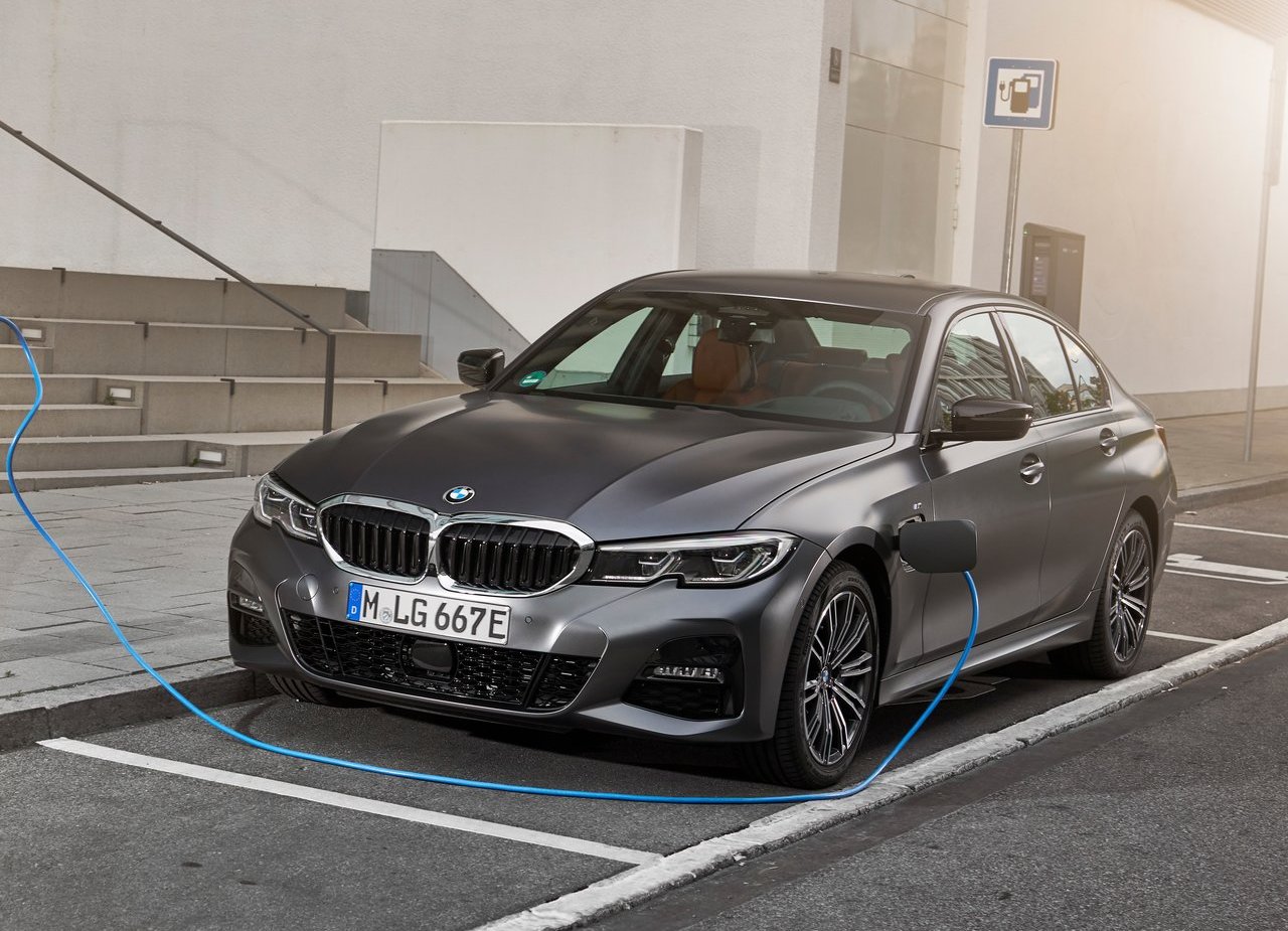 2019 - BMW 330e SEDAN, foto 5