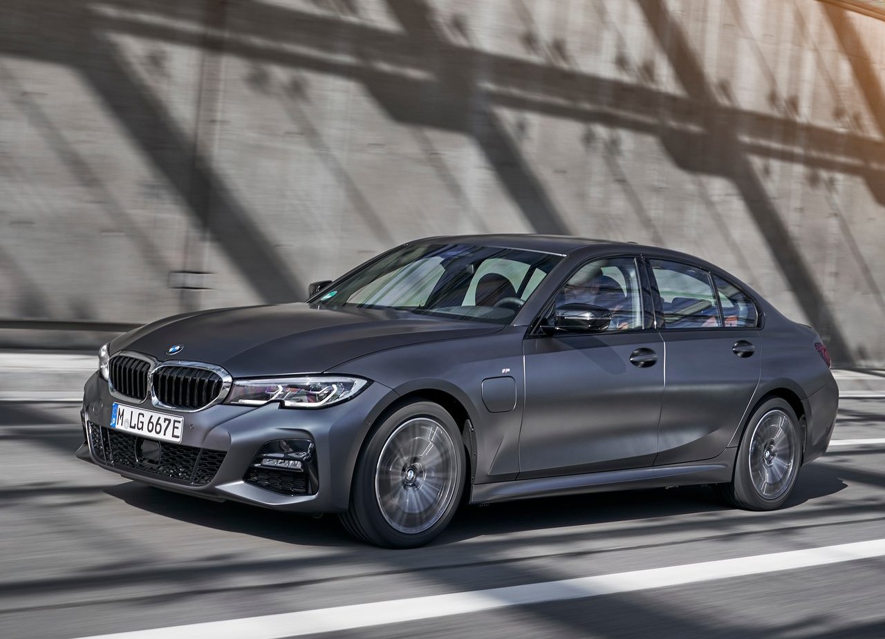 2019 - BMW 330e SEDAN, foto 14