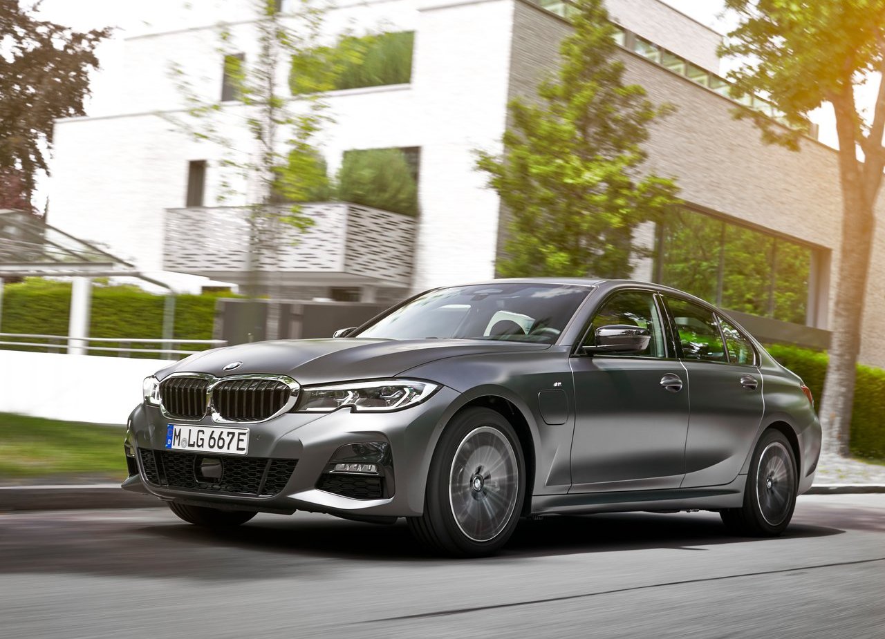 2019 - BMW 330e SEDAN, foto 20
