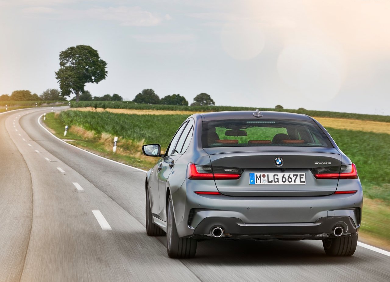 2019 - BMW 330e SEDAN, foto 54