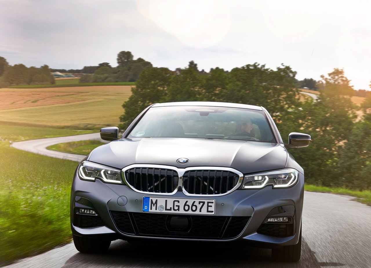 2019 - BMW 330e SEDAN, foto 58