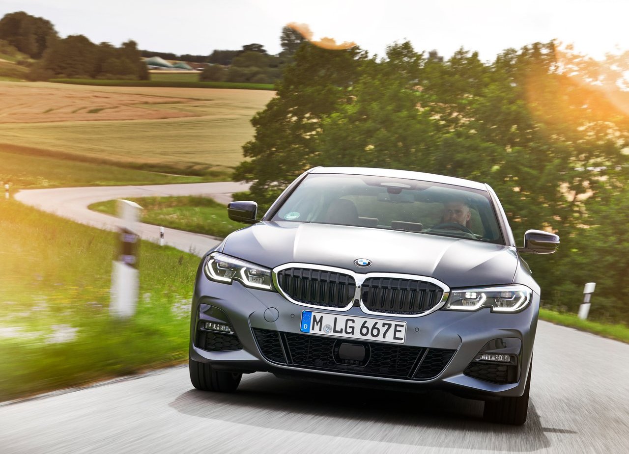 2019 - BMW 330e SEDAN, foto 60