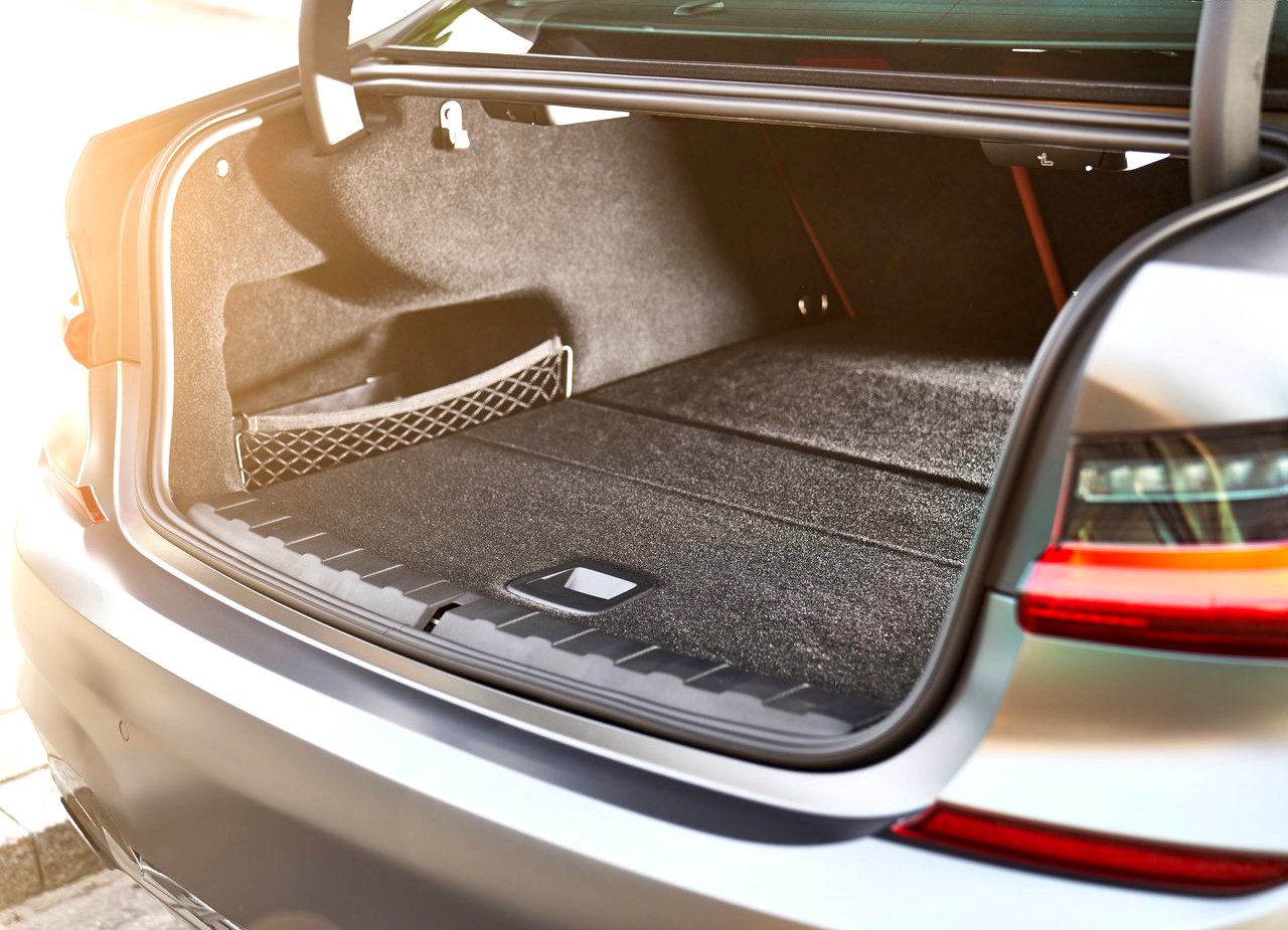 2019 - BMW 330e SEDAN, foto 67