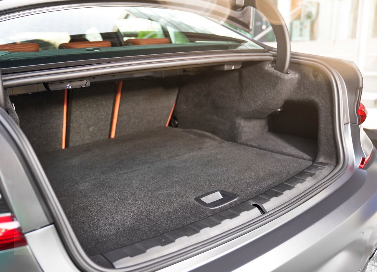 2019 - BMW 330e SEDAN, foto 69