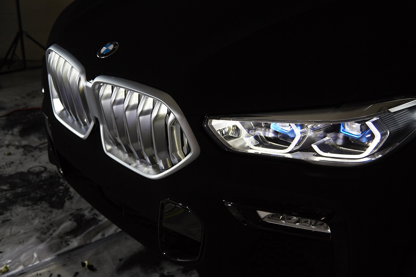 2019 - BMW X6 VANTABLACK, foto 8