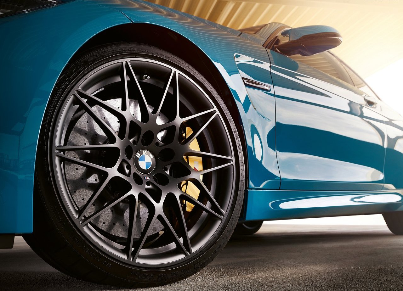 BMW M4 COUPE EDITION M HERITAGE, foto 16