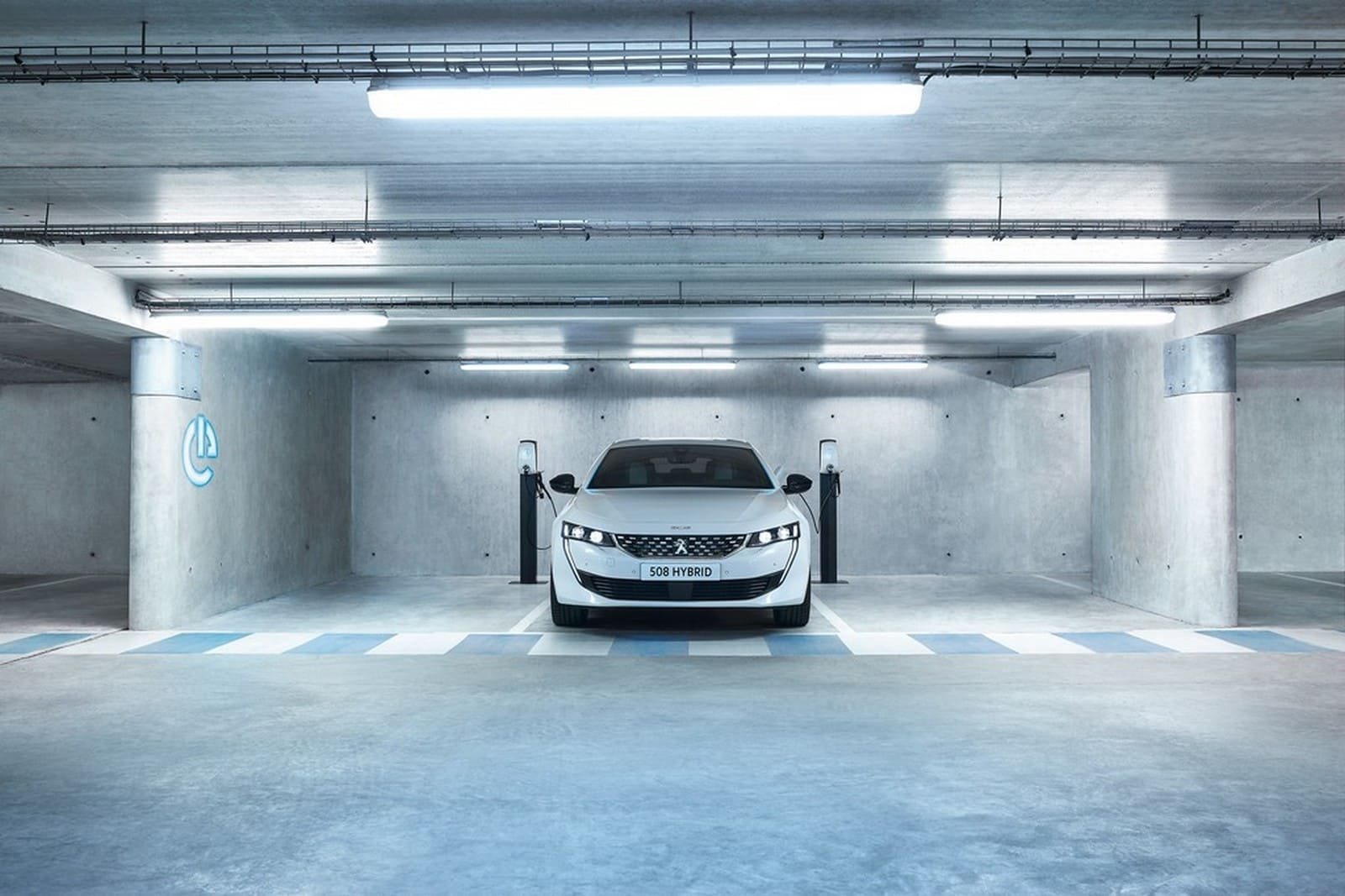 2020 - PEUGEOT 508 HYBRID & 508 SW HYBRID, foto 1
