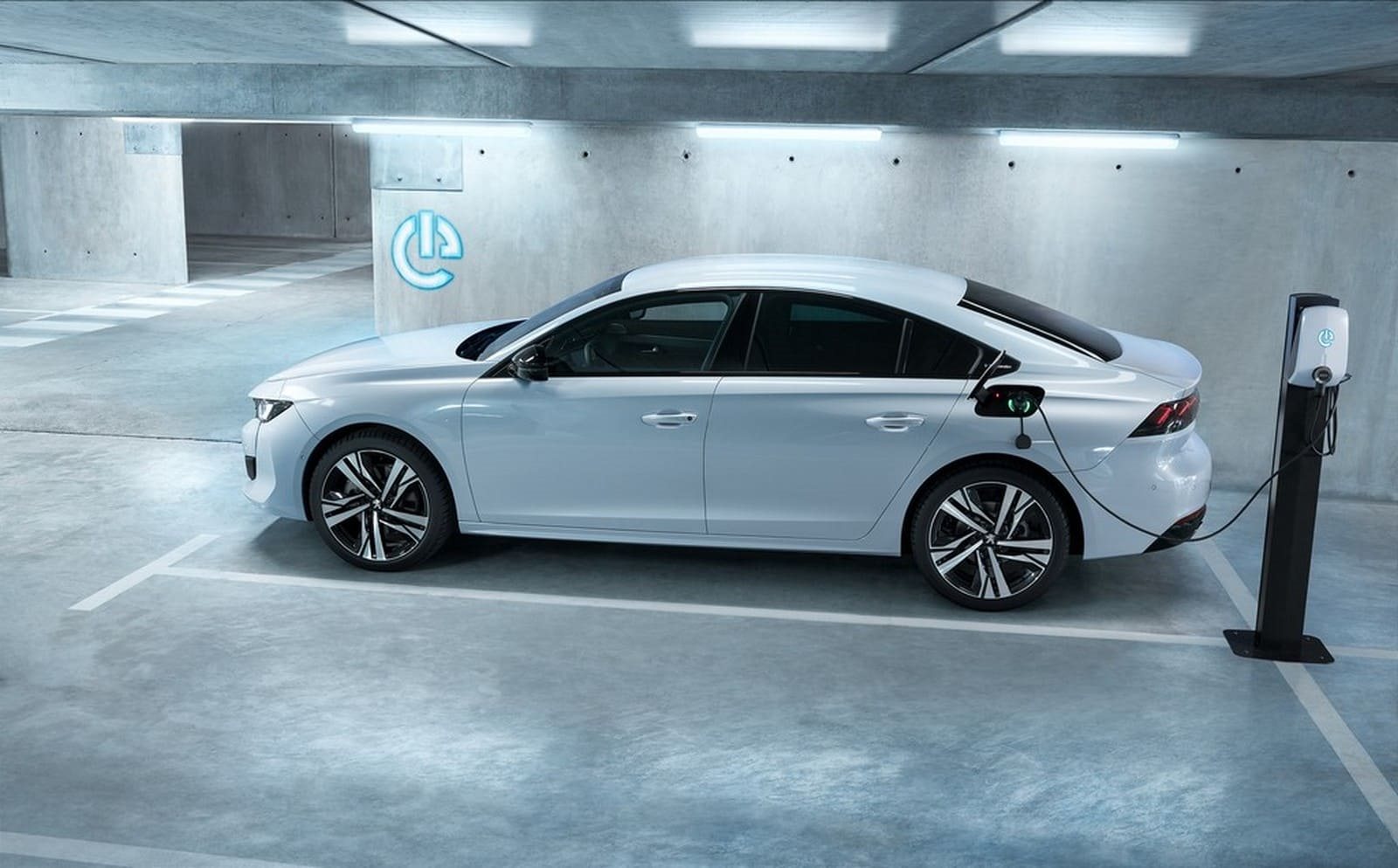 2020 - PEUGEOT 508 HYBRID & 508 SW HYBRID, foto 3